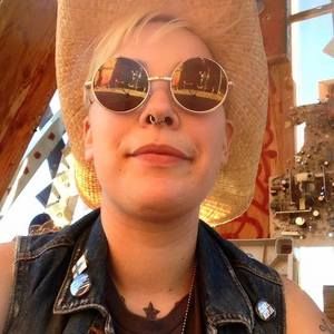 Meet your Posher, Allison